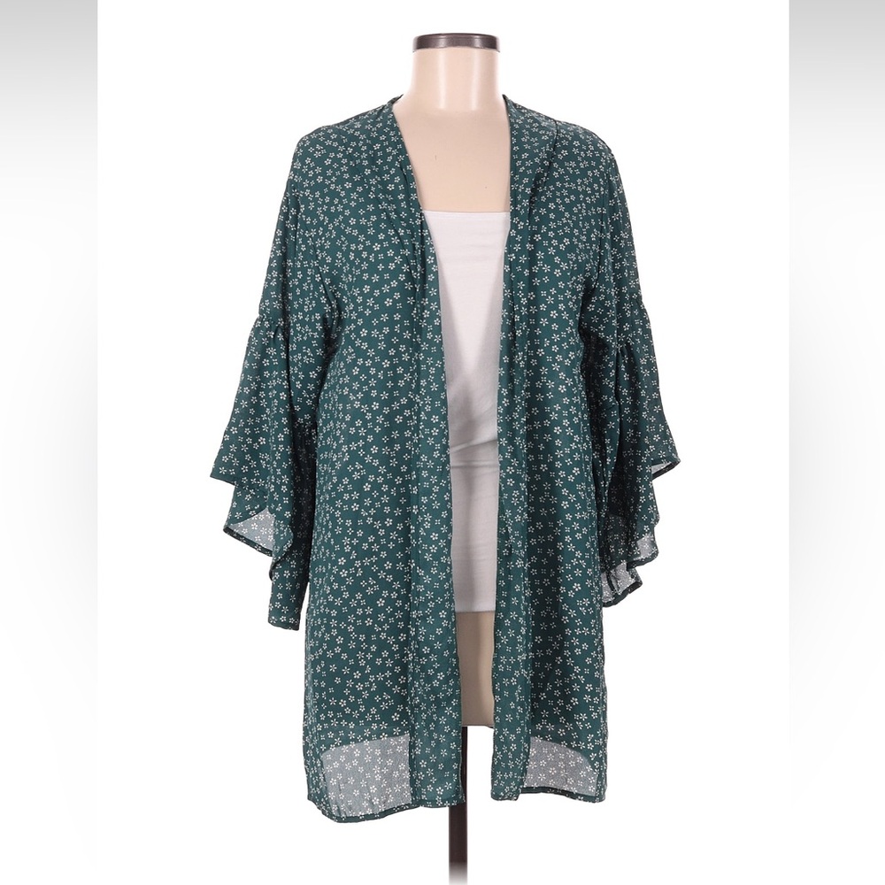 Trixxi floral kimono size M